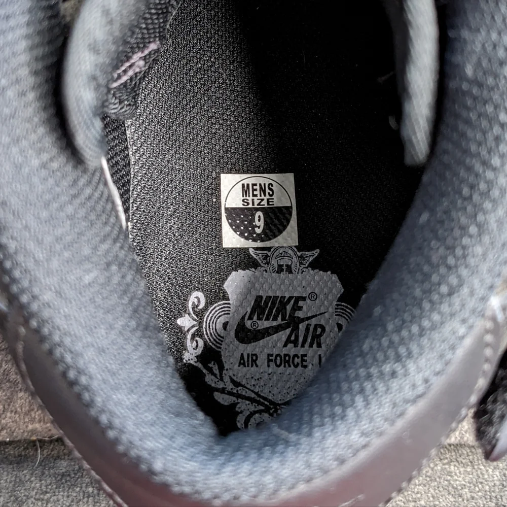 Nike Air Force 1 - Picture 6 of 7